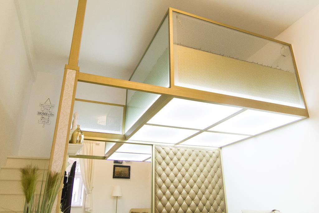 Ava'S Champagne Studio City Center-Andrash Street King Street بودابست المظهر الخارجي الصورة